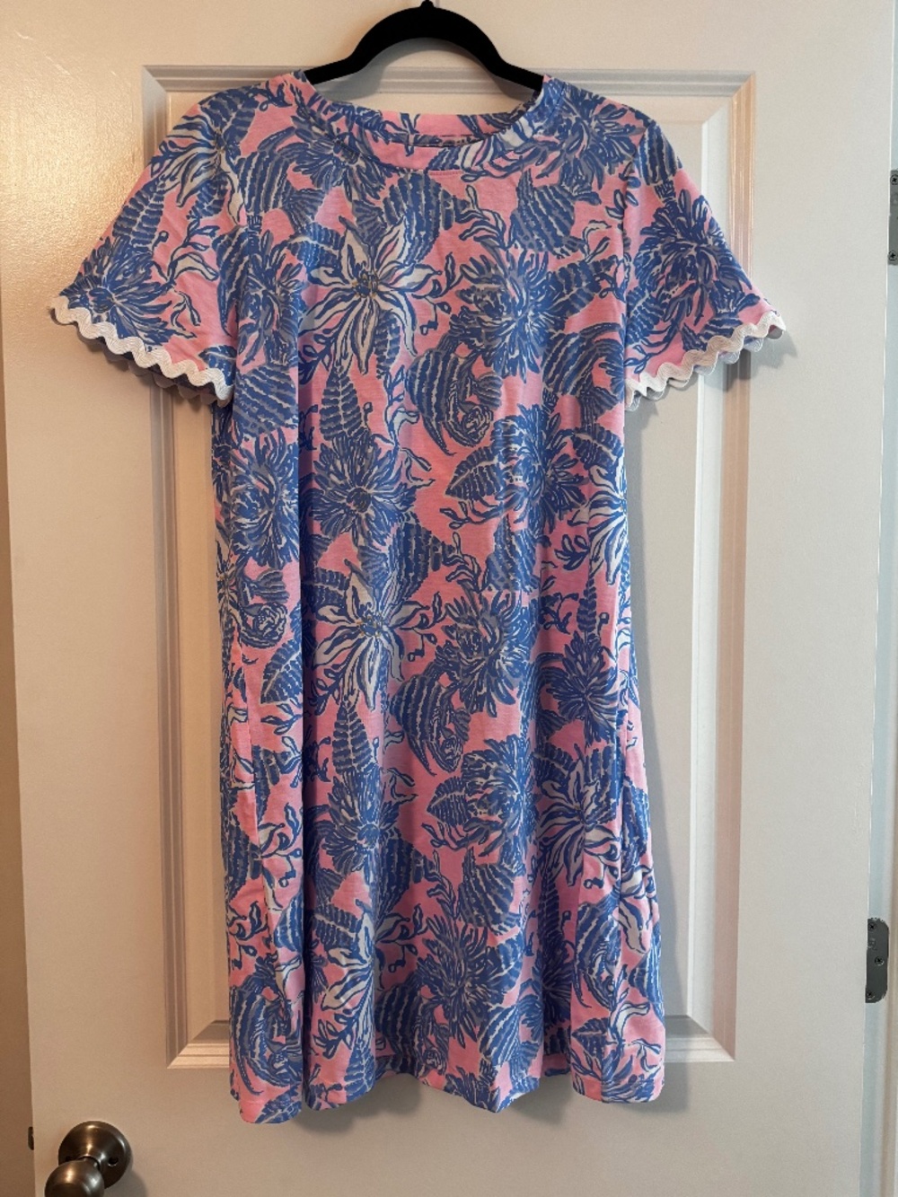 Medium Lilly Pulitzer dress